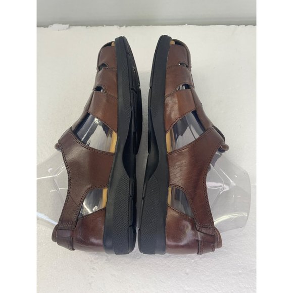 Thom McAn, woman’s size 8 brown sandals, shoe - Picture 16 of 16